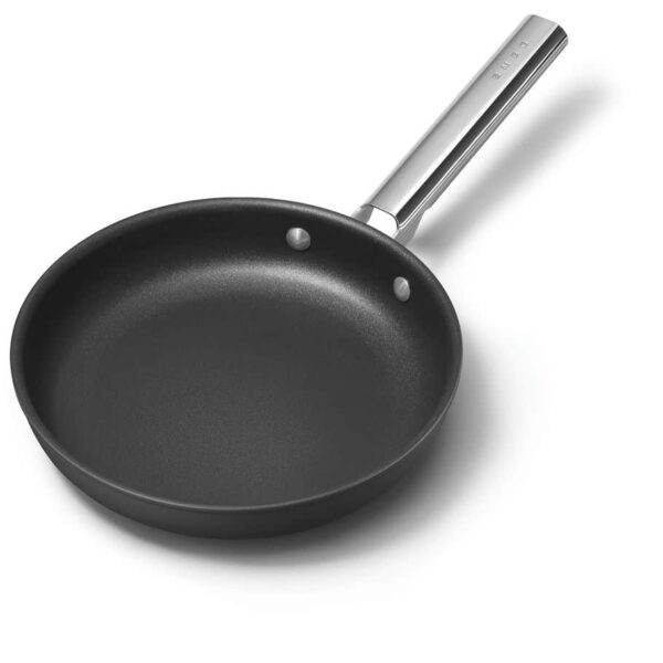 Сковорода без крышки Smeg 24 см черная